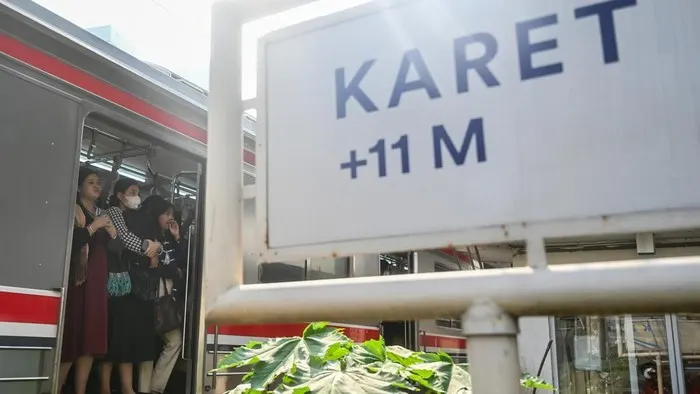 Stasiun Karet Setop Operasi Mulai Hari Ini, Naik-Turun KRL di BNI City