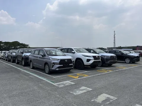 Pemerintah Janjikan Insentif Tambahan Jika Toyota Pindahkan Pabrik ke Indonesia