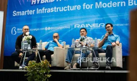 Mengatasi Ancaman Downtime Industri Lewat Solusi Hybrid Cloud