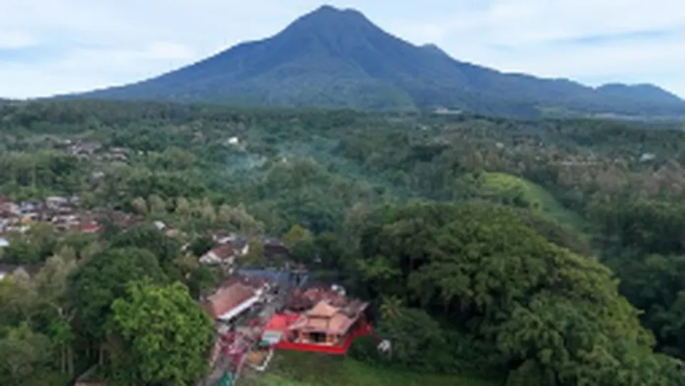 Rajin Bolak-Balik ke Gunung Kawi, 2 Pengusaha RI Ini Jadi Konglomerat