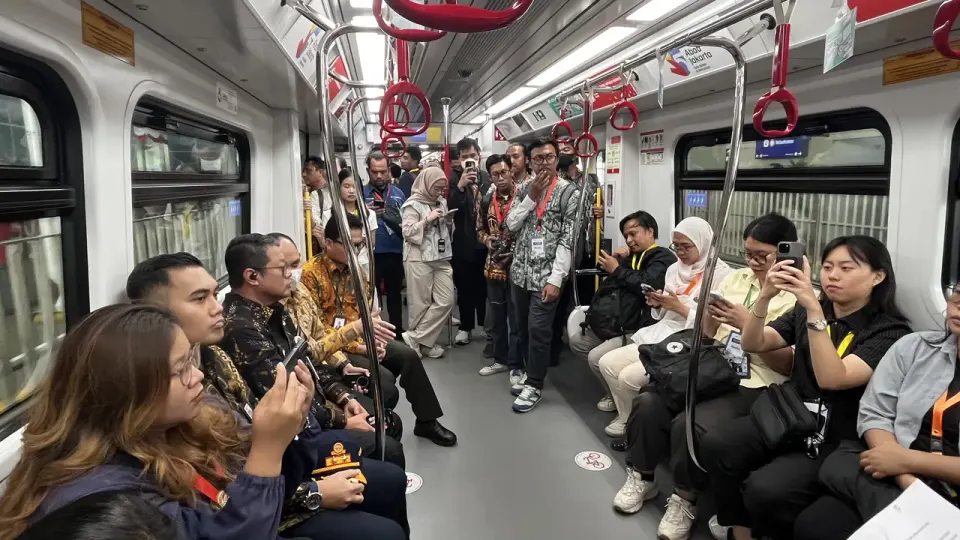 Warga Bisa Jajal Naik LRT Kelapa Gading-Manggarai, Ini Jadwalnya
