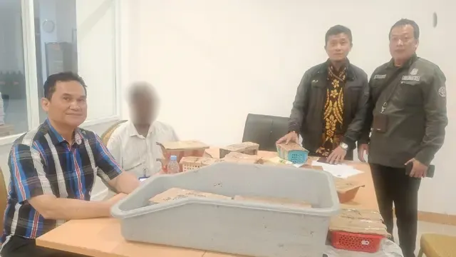 Koper WN Sri Lanka Dibuka di Bandara Soekarno-Hatta, Petugas Temukan 101 Burung Hidup