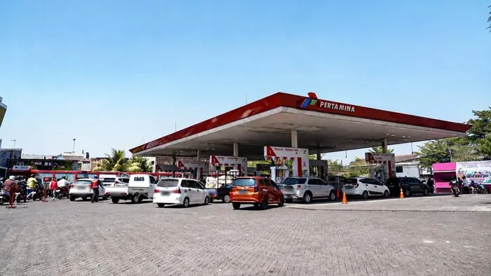 Pakai Ganjil-Genap, Pertamina Sebut Antrean di SPBU Makassar Mulai Melandai
