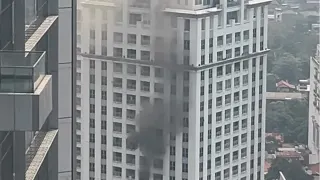 Kebakaran Apartemen Pavilion Jakpus, Damkar Sisir Korban Terjebak