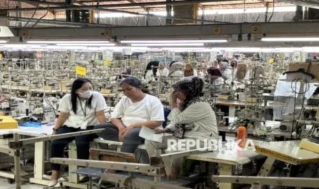 Pertumbuhan Ekonomi Kuartal II 2026 Capai 5,29 Persen, Ekonom Soroti Ketimpangan Sektor Riil