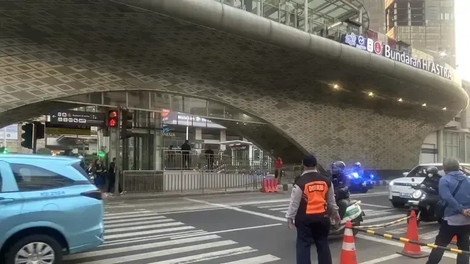 Potret Tertib Pelican Crossing Bundaran HI Setelah Insiden Viral Pengemudi dan Satpam
