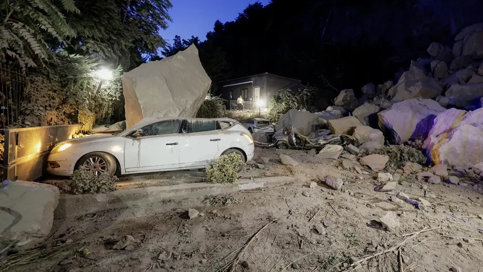 Gempa Dangkal Magnitudo 4,7 Guncang Kawasan Campi Flegrei di Napoli