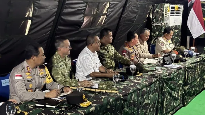 Gubernur NTT Ngadu Korban Gempa Dikejar Rentenir, Prabowo, Suruh Hadap Saya