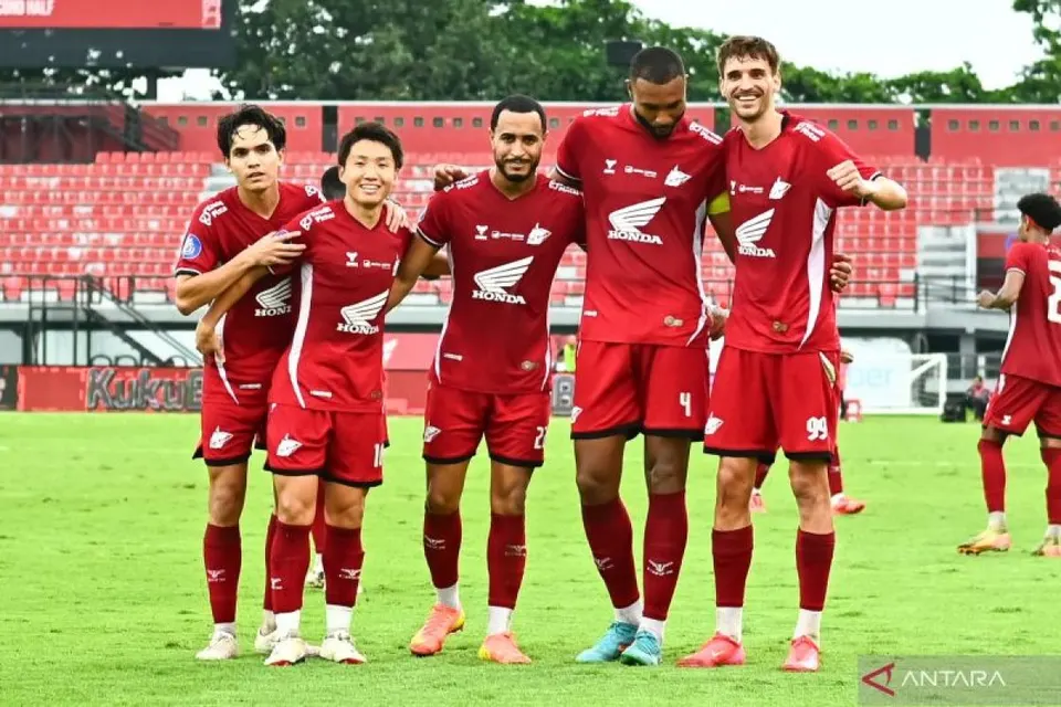 Dinamika Klasemen Sementara Liga 1 Sepak Bola Indonesia dan Peta Persaingan Poin Klub