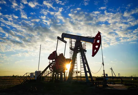 RUU Migas Kembali Digodok, Skema Transisi, Mandat Pembentukan BUK Migas, dan Restrukturisasi Tata Kelola Energi