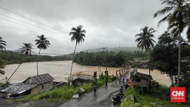 Hujan Deras Picu Luapan Sungai, Empat Kecamatan di Nias Barat Terendam Banjir