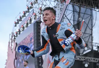 Raul Fernandez Menangi Balapan Utama MotoGP Inggris 2026 di Silverstone