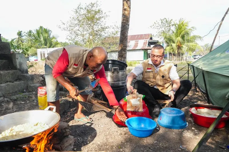 Dari Jakarta untuk NTT, BAGUNA DPD PDIP DKI Hadirkan Dapur Umum bagi Korban Gempa