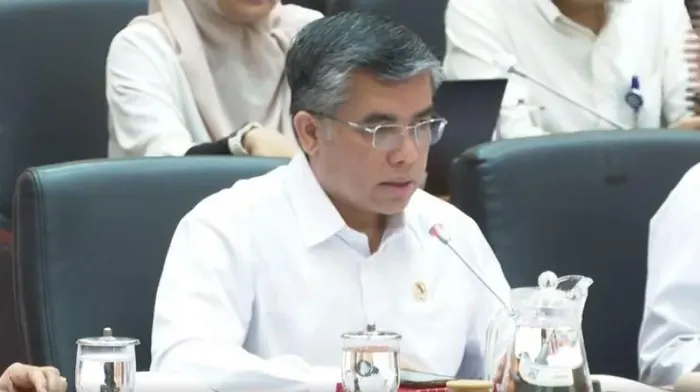Menaker soal Formula Upah Minimum 2027, Tunggu Aja!