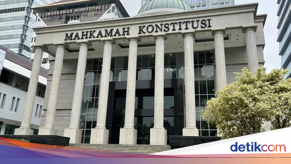 Menjalankan Tahapan Evaluasi Penyelenggaraan Pilkada Serentak KPU dan Bawaslu Sesuai Ketentuan Hukum