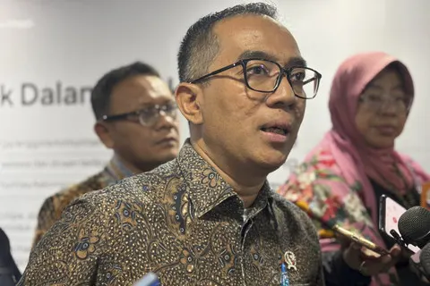 Mendikti Brian soal Rektor Unsoed Jadi Tersangka KPK, Kita Evaluasi Semua