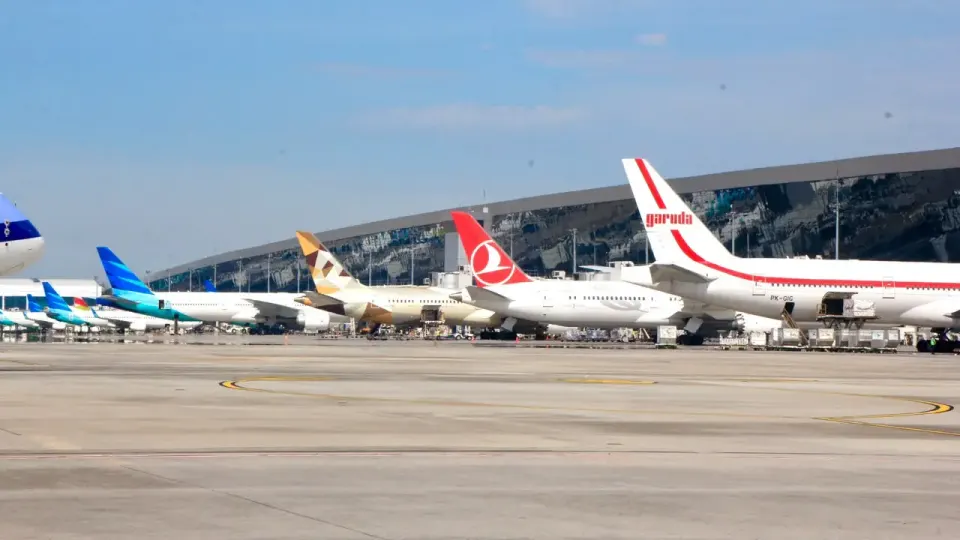 Erupsi Anak Krakatau, Bandara Soekarno-Hatta Ditutup Sementara