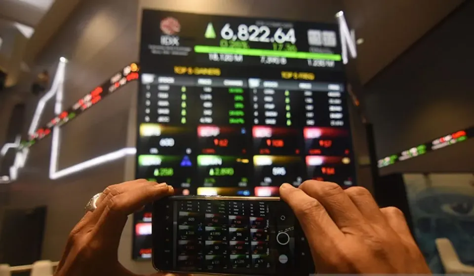 Investor Domestik Topang IHSG di Tengah Aksi Jual Asing