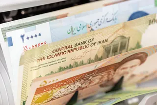 Rial Iran Anjlok ke Rekor Terendah, Tembus IRR 2 Juta per Dolar AS, Rangkaian Pemicu dan Sikap Para Aktor Kunci