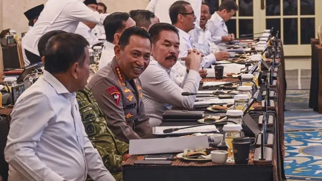 Kapolri Rotasi 424 Pati dan Pamen, Astamaops Hingga 2 Kapolda