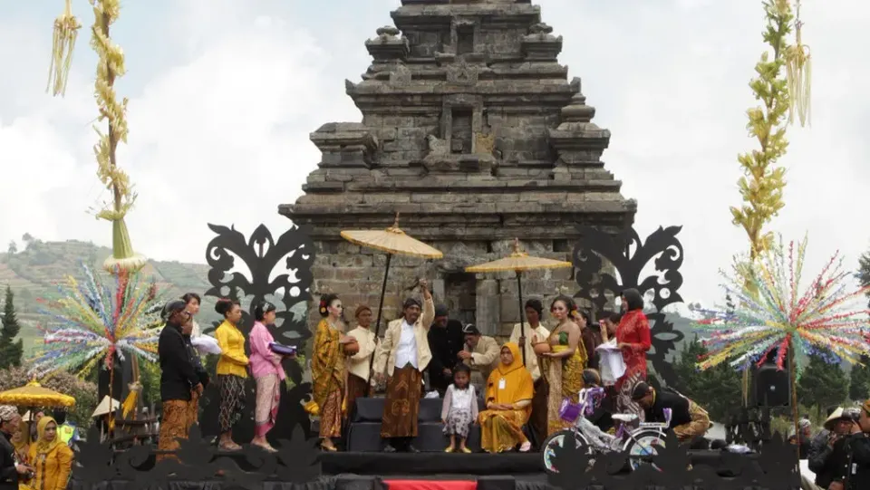 Candi Arjuna, Antara Sakralitas Kuno dan Deru Pariwisata Modern