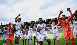 Hasil Ligue 1 Angers vs Lille, Calvin Verdonk Main, Les Dogues Menang