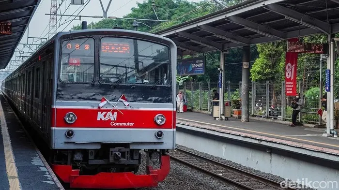 KRL Green Line Masih Beroperasi Terbatas Hanya Sampai Stasiun Palmerah Pagi Ini