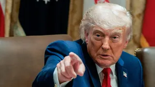 Amerika Serikat Terapkan Tarif Impor Baru di Tengah Kerentanan Ekonomi Global